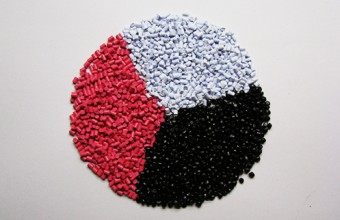 聚乙烯蠟_PE蠟_PVC專用蠟_費(fèi)托蠟_馬路標(biāo)線涂料專用蠟_粉末涂料專用蠟/色母專用蠟_填充母料專用蠟_鞋材專用蠟-廣東順隆實(shí)業(yè)有限公司-中、低端色母